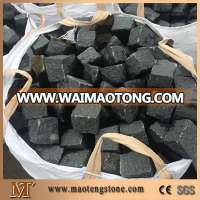 Factory price natural split cubes black granite cobblestone